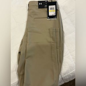 Brand new under Armour pants for boys used for golf or school uniform